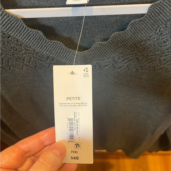 Liz Claiborne lightweight grey sweater petite XXL NWT - Picture 2 of 4